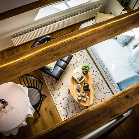 Besighomes Aussergewoehnliches Loft Im Herzen Der Altstadt شقة